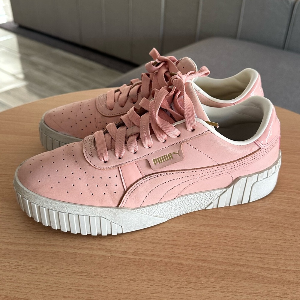 Puma sneakers size 9